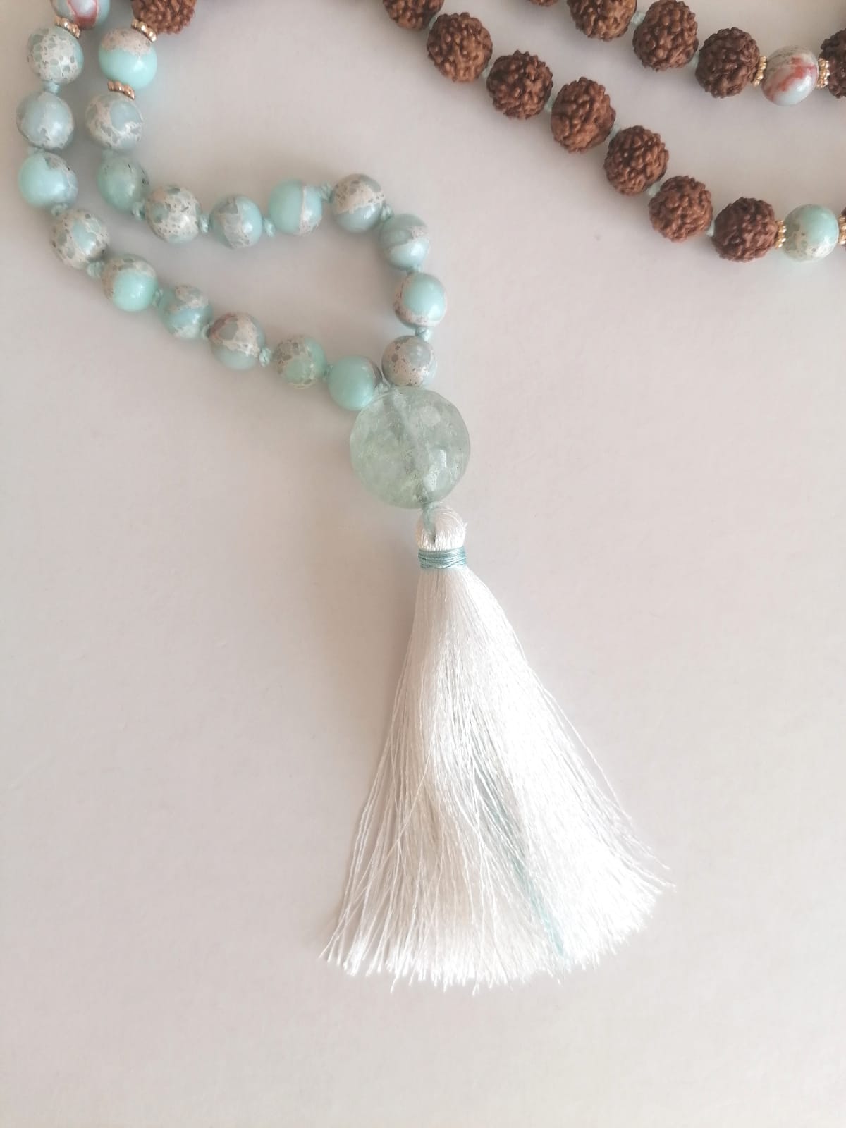 Wahe Guru, Collar Mala De La Oscuridad A La Luz