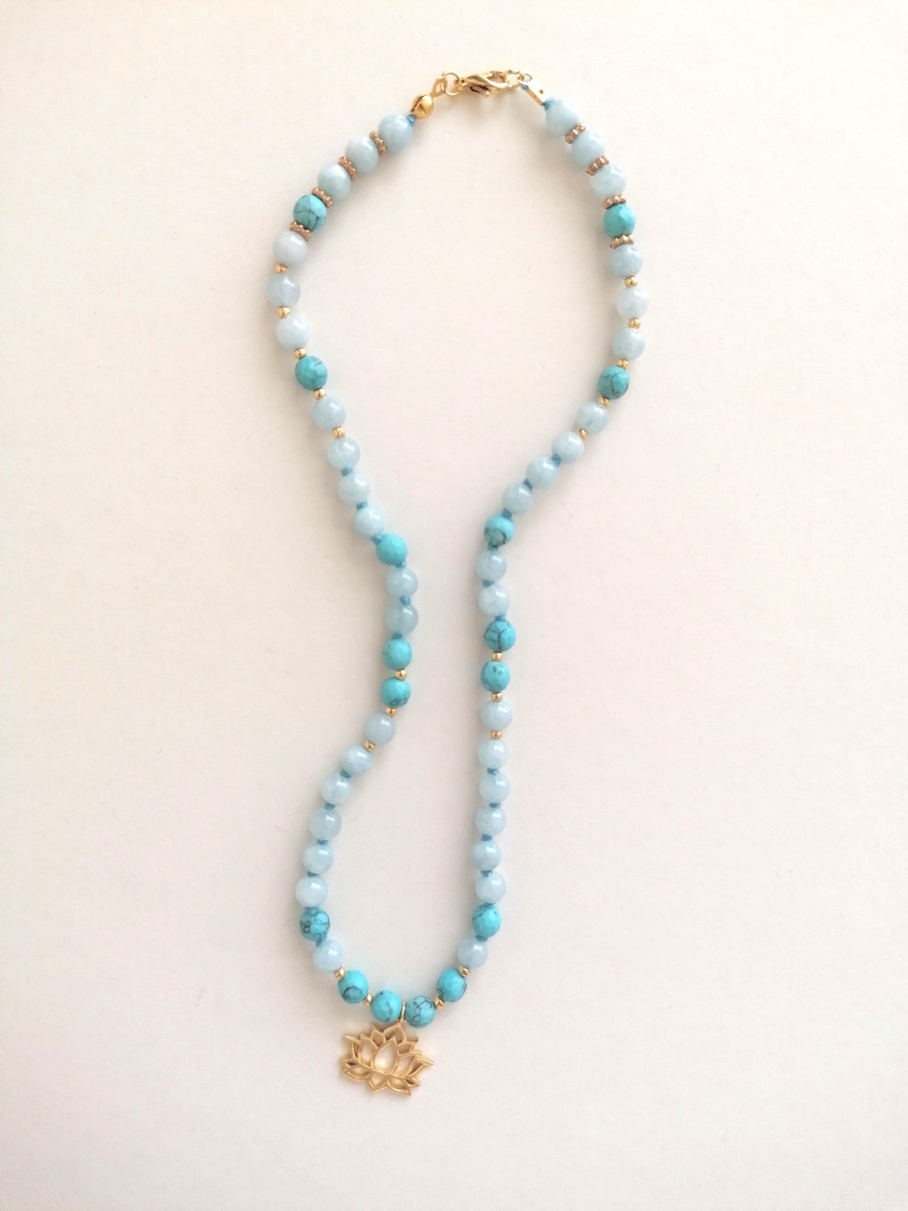 Quíos - Collar de cuentas de 54 unidades