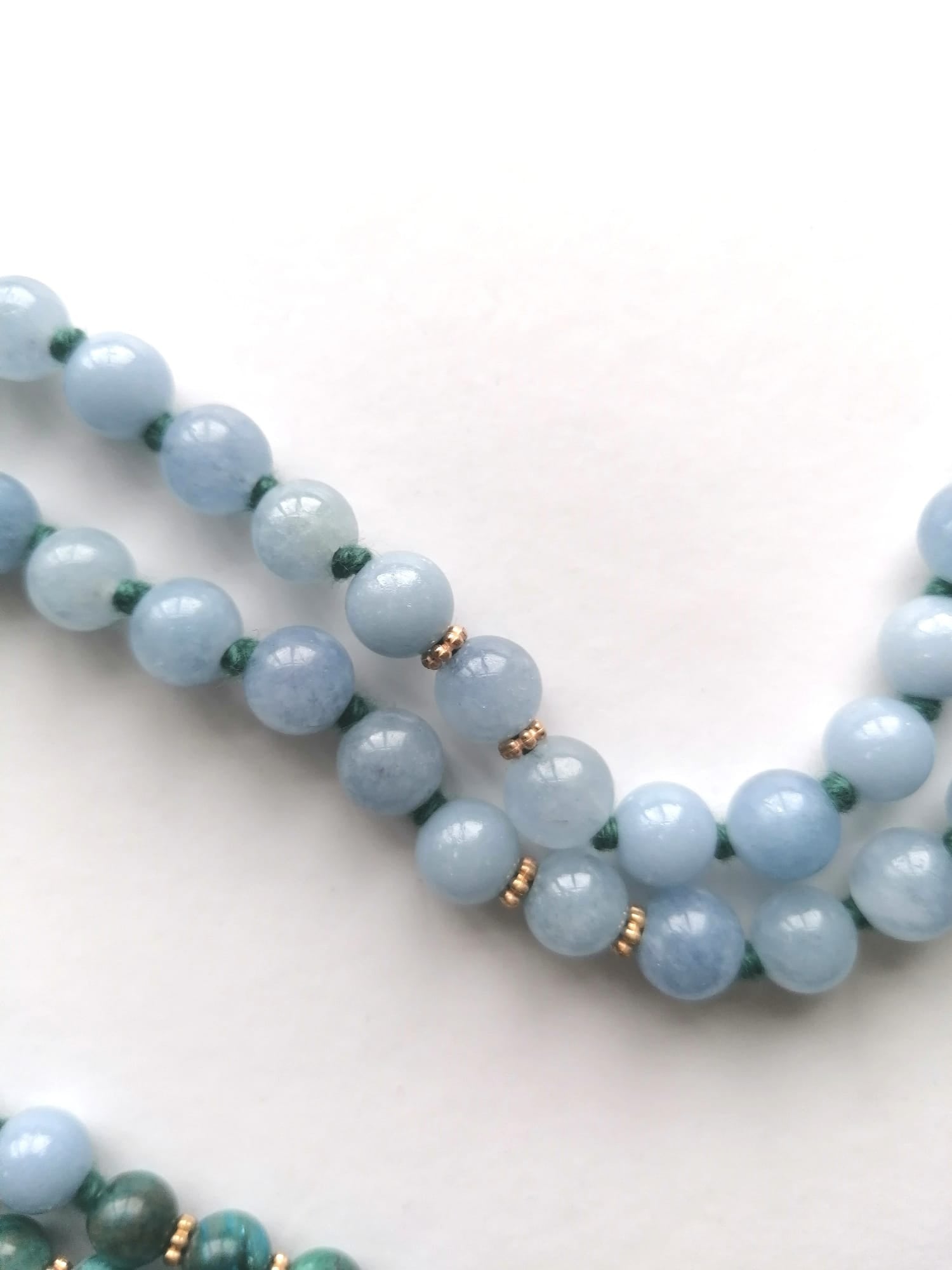 Collar de mala del chakra de la garganta