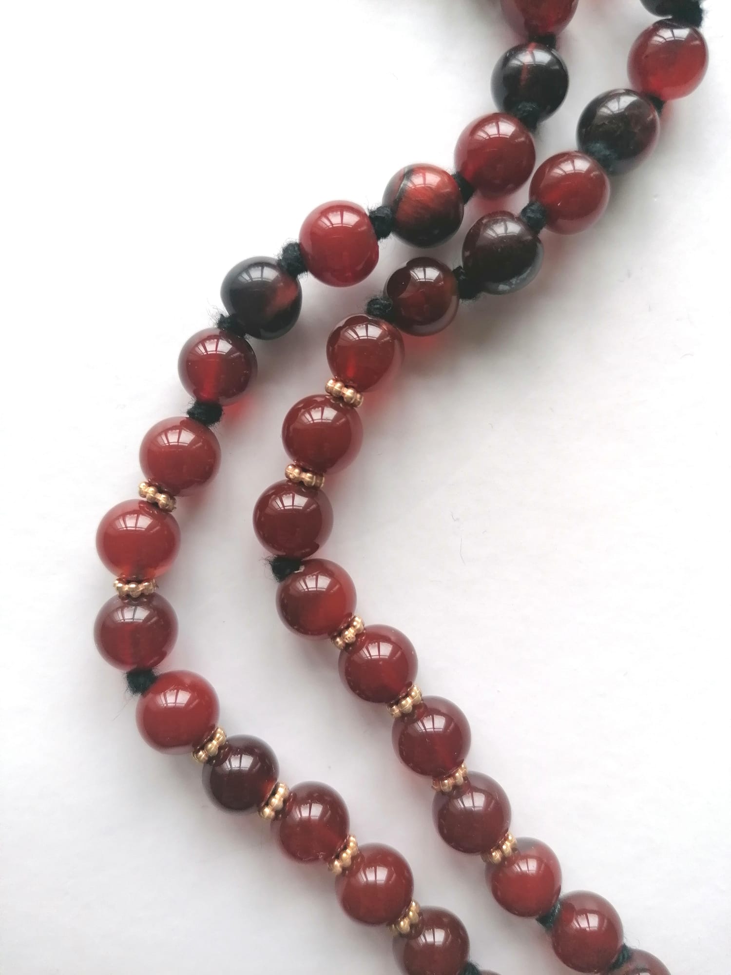 Collar mala del chakra raíz